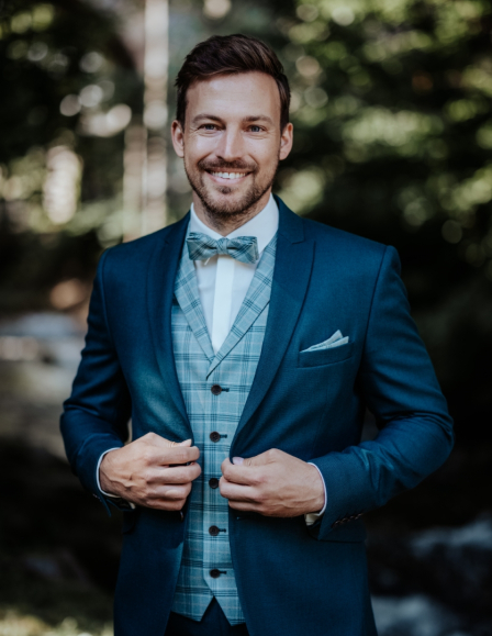 075-steinecker-editorial-0026